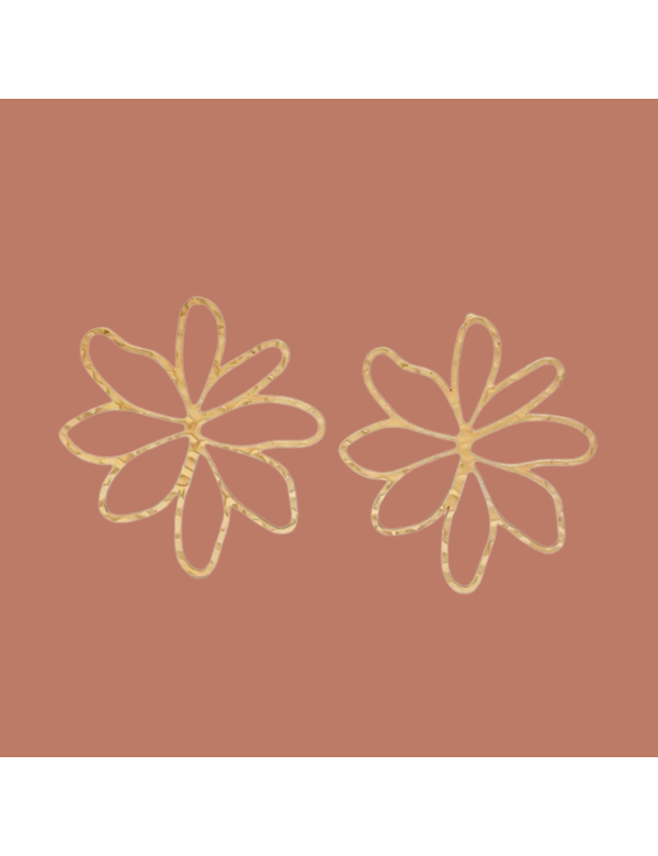 Elegant Golden Flower